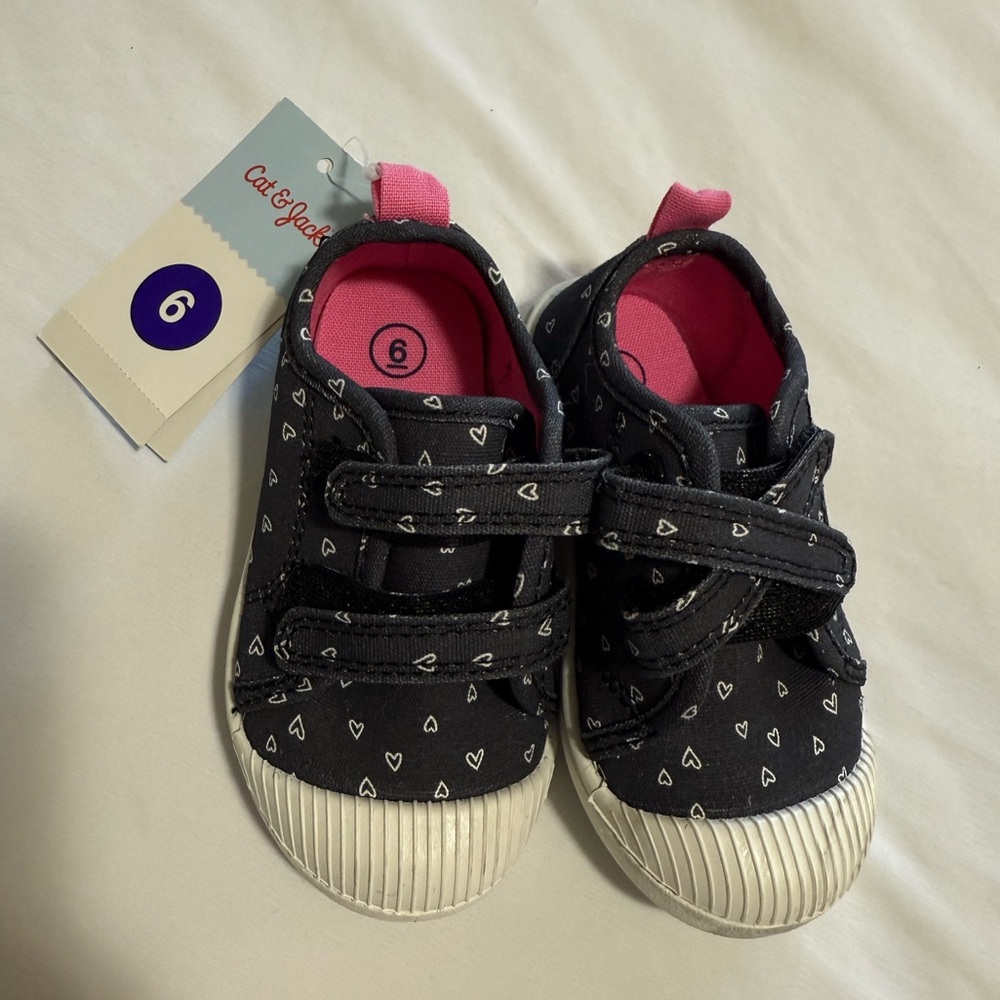 Cat & Jack Kids' Black and Pink Heart Sneakers